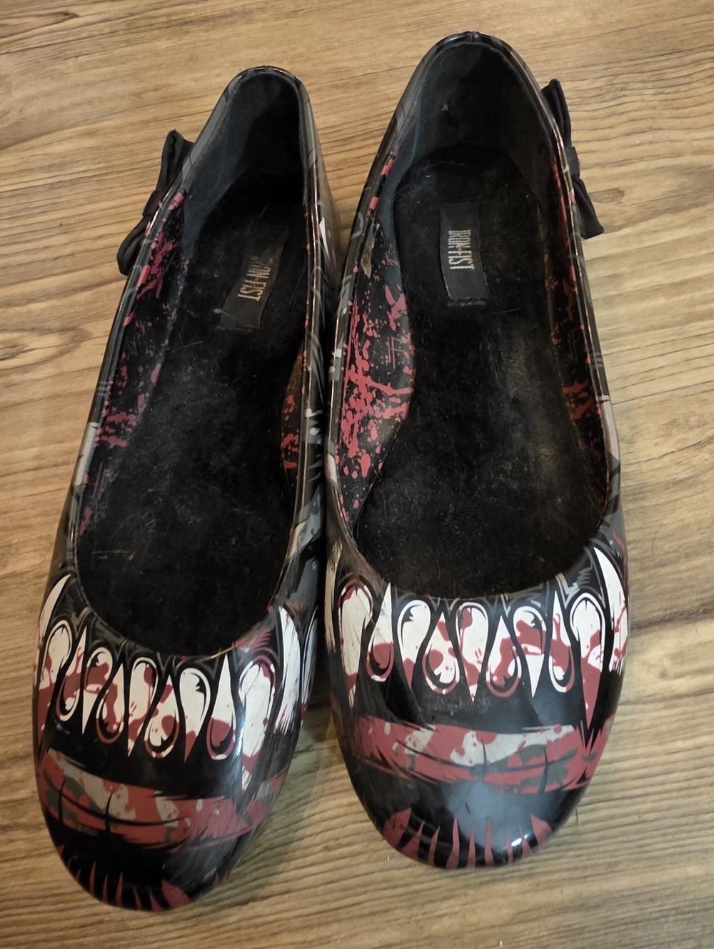 ​👹 RARE Iron Fist Shark Jaw Flats | Blood Splatter Horror Print | Size 7